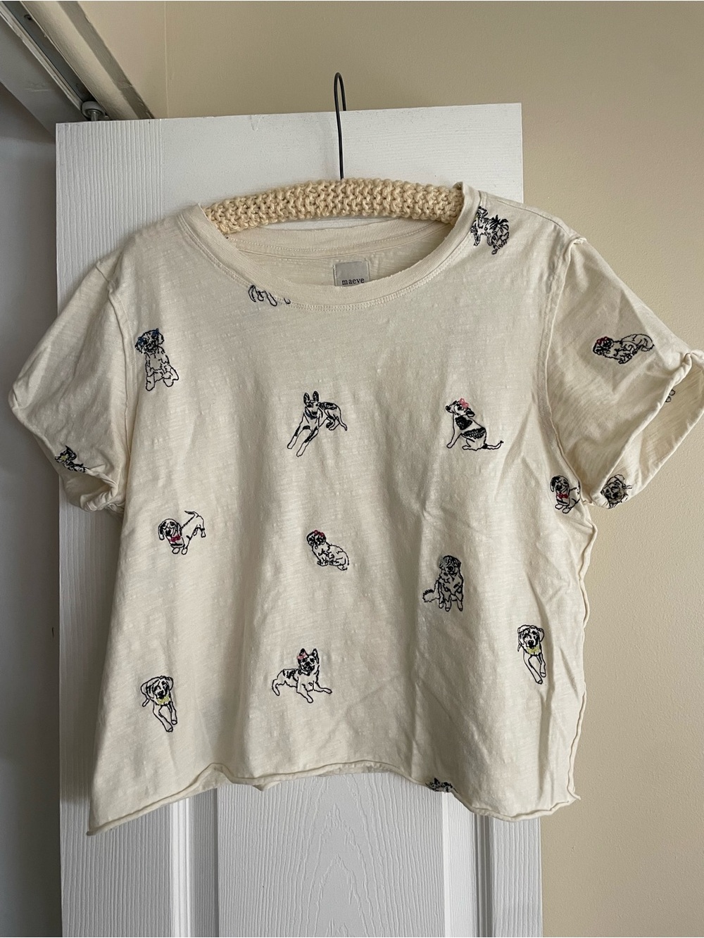 Anthropologie Caitlin Boxy T-Shirt by Maeve - Embroidered Edition - Dogs - Sz L - Picture 1 of 10